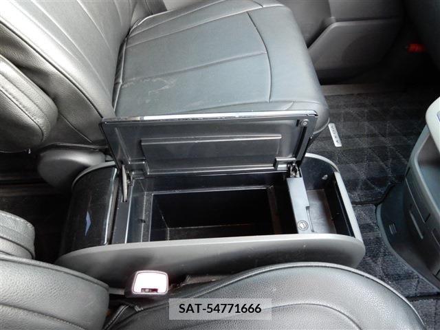 Toyota VOXY 2007-07 202122-21
