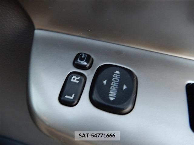 Toyota VOXY 2007-07 202122-16