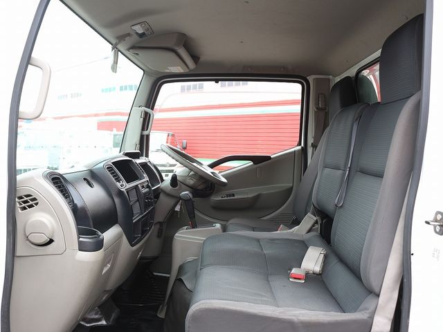 Nissan ATLAS 2014-01 186269-28