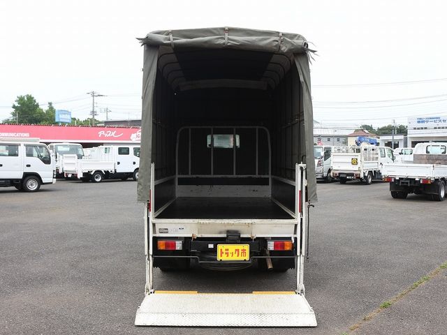 Nissan ATLAS 2014-01 186269-11