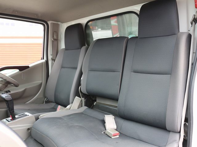 Nissan ATLAS 2014-01 186269-29