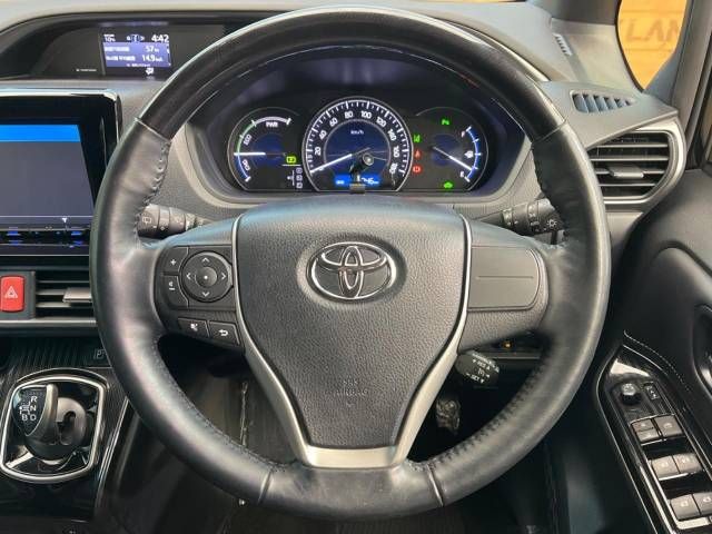 Toyota ESQUIRE 2020-02 193025-11