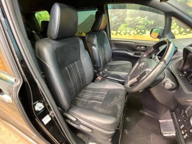 Toyota ESQUIRE 2020-02 193025-8