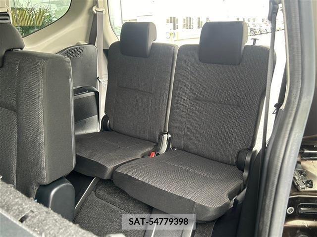 Toyota SIENTA 2020-01 298332-8