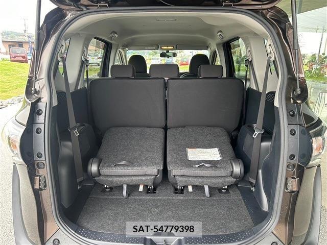 Toyota SIENTA 2020-01 298332-11