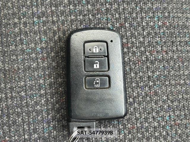 Toyota SIENTA 2020-01 298332-18