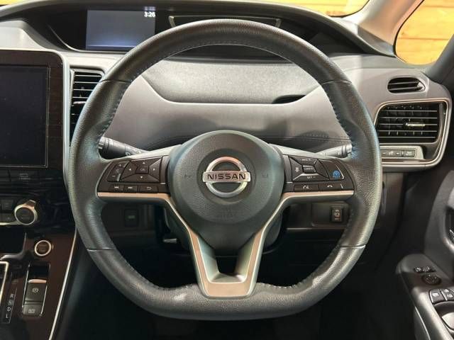 Nissan SERENA 2020-03 190243-11