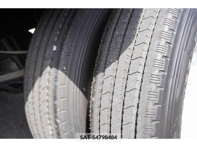 Mazda TITAN 2023-08 287681-8