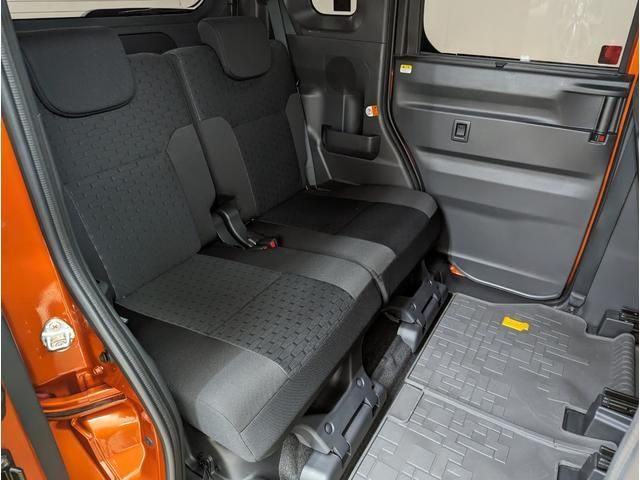 Toyota Pixis Mega 2021-01 195585-11