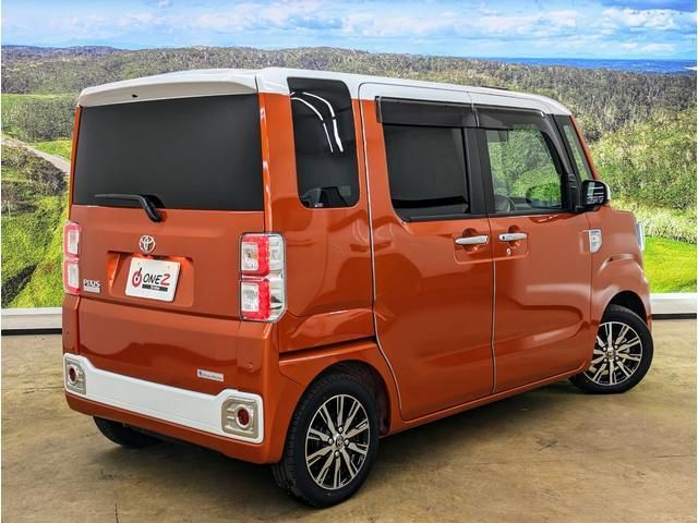 Toyota Pixis Mega 2021-01 195585-17