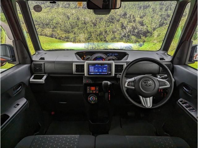 Toyota Pixis Mega 2021-01 195585-1