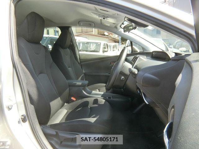 Toyota PRIUS 2020-07 217655-4