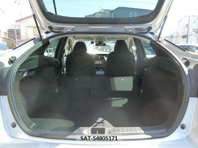 Toyota PRIUS 2020-07 217655-8
