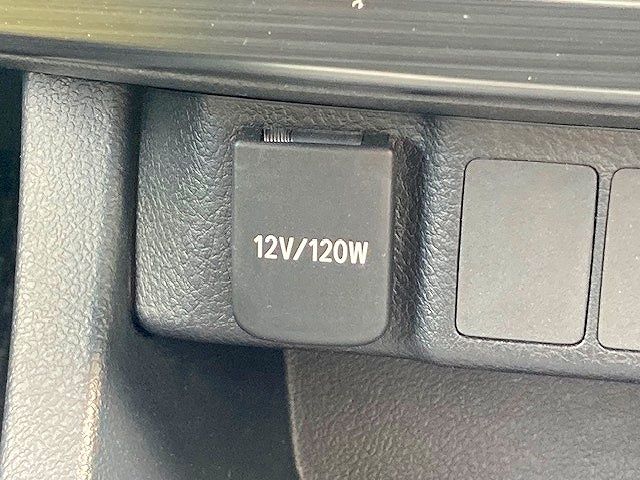 Toyota AURIS 2012-10 5707-22