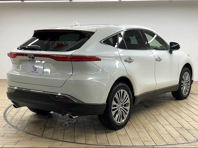 Toyota HARRIER 2021-12 11044-15