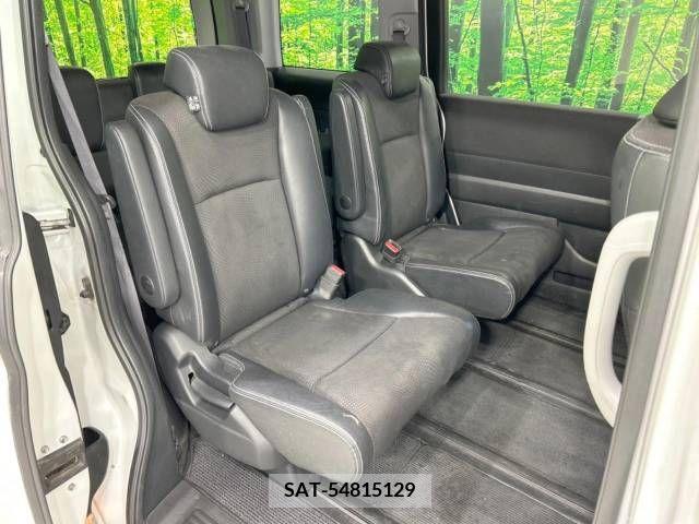 Honda e 2013-02 214573-10