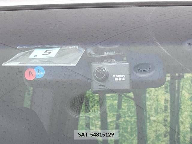 Honda e 2013-02 214573-6
