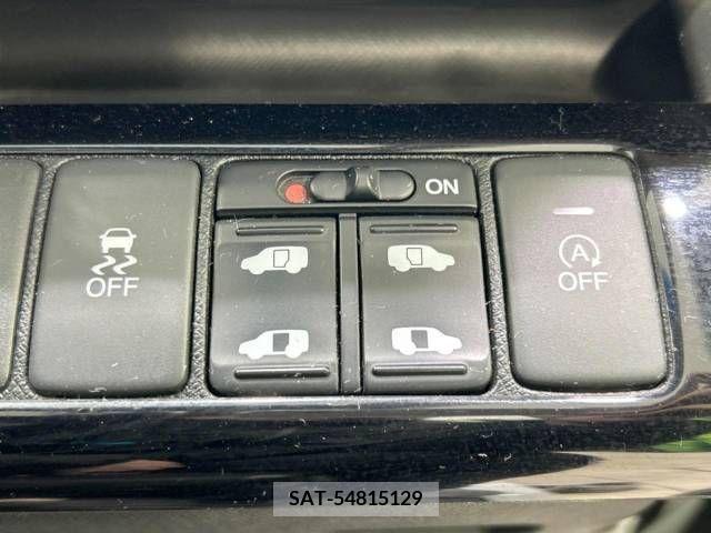 Honda e 2013-02 214573-4