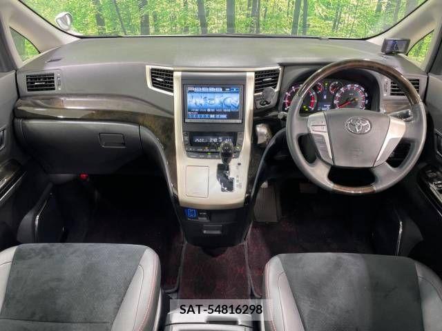 Toyota VELLFIRE 2013-08 287878-1