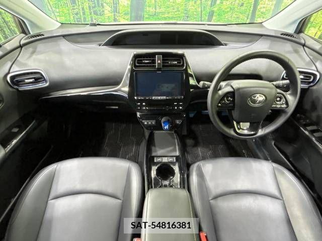 Toyota PRIUS 2019-07 322423-1