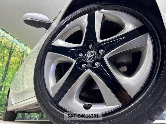 Toyota PRIUS 2019-07 322423-13