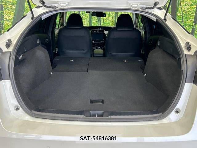 Toyota PRIUS 2019-07 322423-10