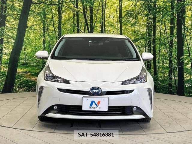 Toyota PRIUS 2019-07 322423-14