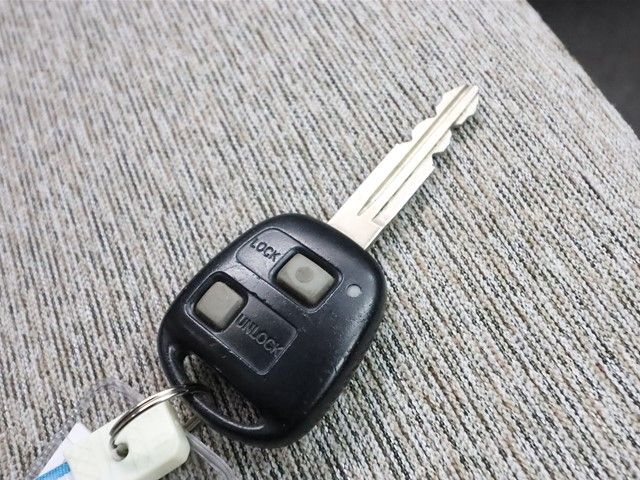 Toyota PASSO 2012-11 181337-26
