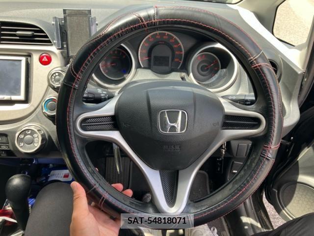 Honda FIT 2009-09 390840-1