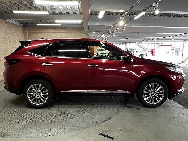 Toyota HARRIER 2018-02 22611-17