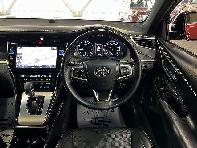 Toyota HARRIER 2018-02 22611-2