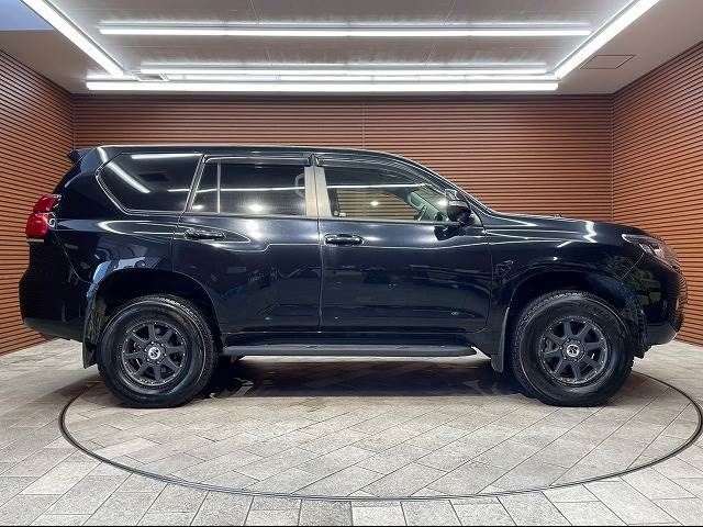 Toyota PRADO 2018-01 12293-17