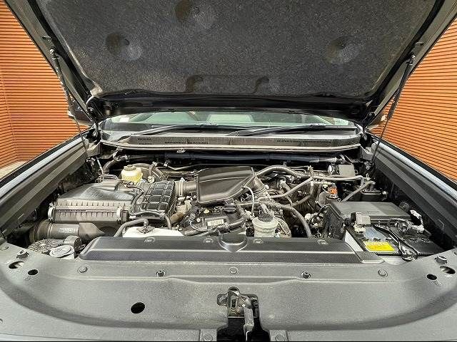 Toyota PRADO 2018-01 12293-13