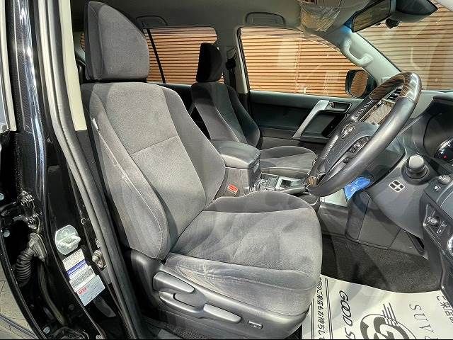 Toyota PRADO 2018-01 12293-7