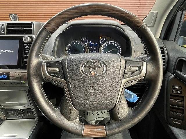 Toyota PRADO 2018-01 12293-12