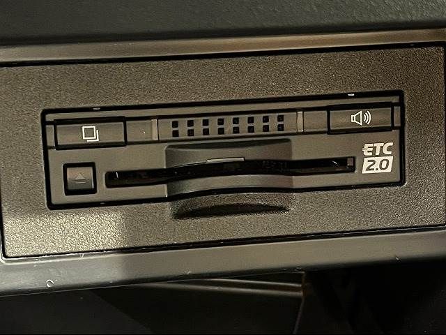 Toyota PRADO 2018-01 12293-6