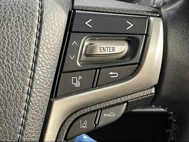 Toyota PRADO 2018-01 12293-5