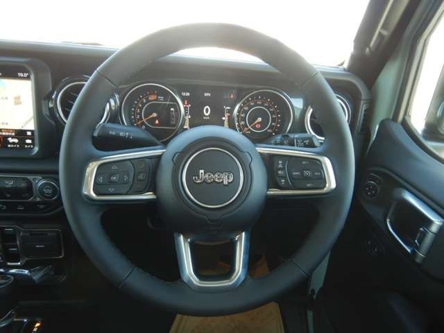Jeep WRANGLER 2023-10 27296-12