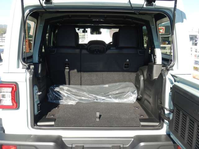 Jeep WRANGLER 2023-10 27296-27