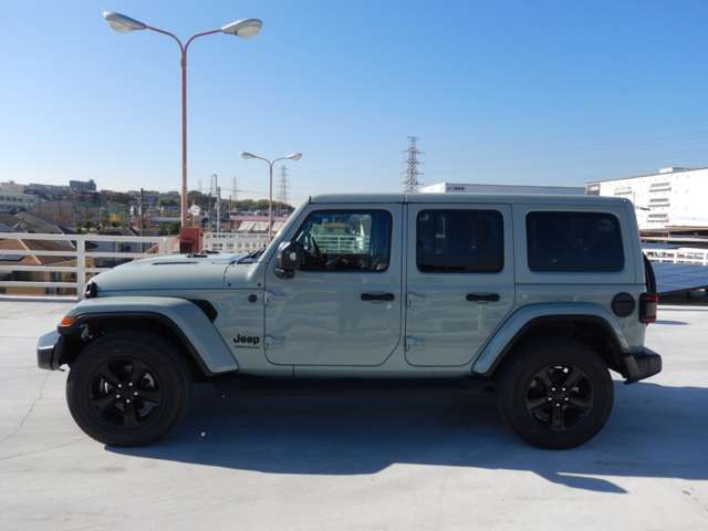 Jeep WRANGLER 2023-10 27296-8