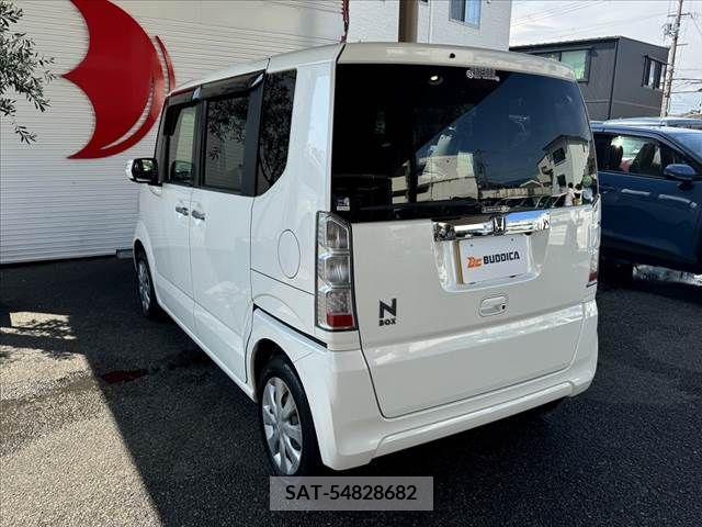 Honda N BOX 2015-11 345992-12