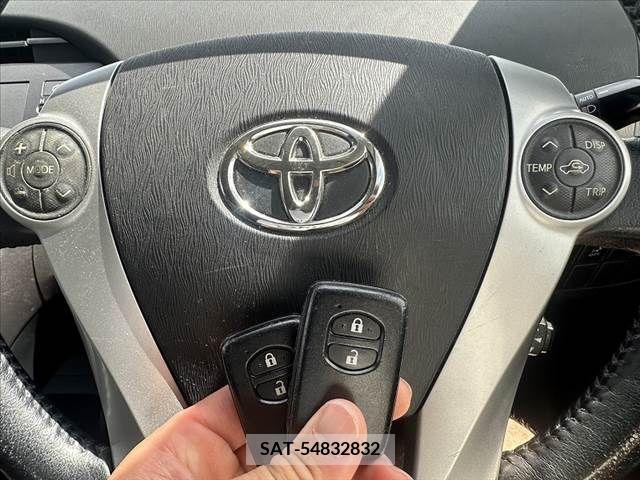 Toyota PRIUS 2013-02 377275-24