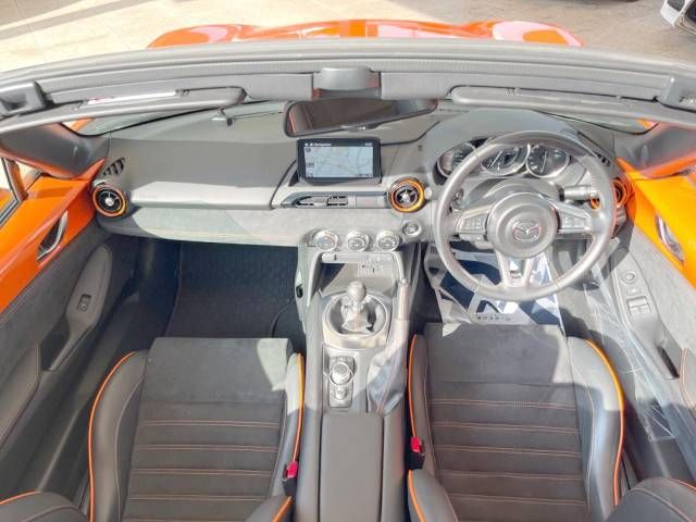 Mazda ROADSTER 2019-05 8557-1