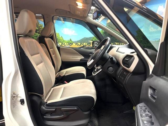 Nissan SERENA 2019-04 195946-8