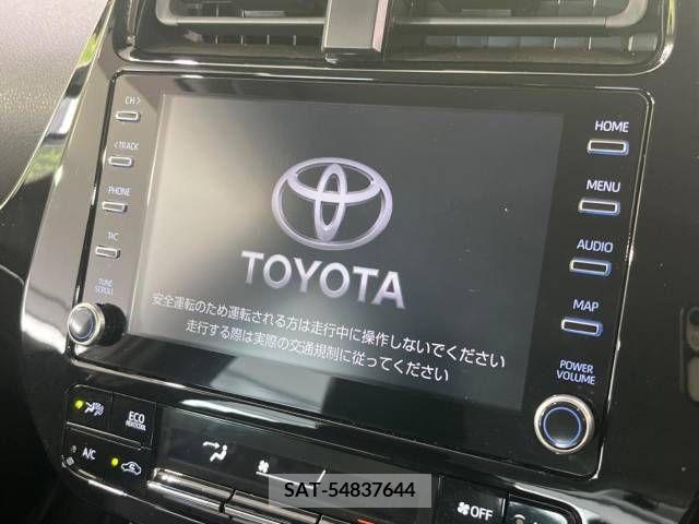 Toyota PRIUS 2021-11 366558-2