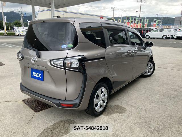 Toyota SIENTA 2020-11 330243-1