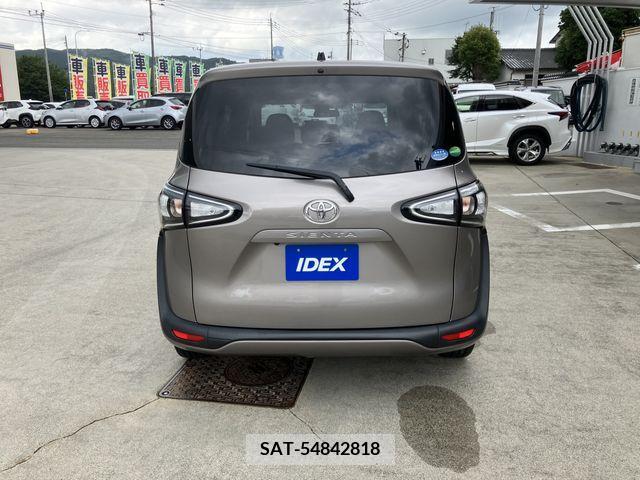 Toyota SIENTA 2020-11 330243-6