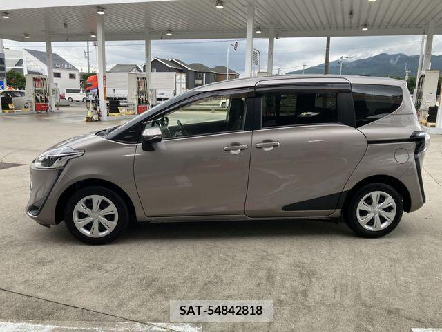 Toyota SIENTA 2020-11 330243-7