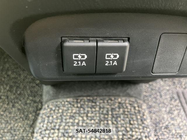 Toyota SIENTA 2020-11 330243-22