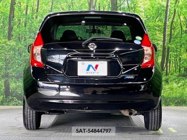 Nissan NOTE 2013-09 365337-14
